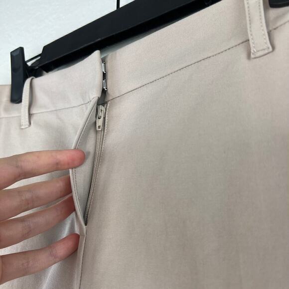 Lafayette 148 Italian Fabric Khaki Chino Bermuda Shorts 8 Quiet Luxury Old Money - Picture 5 of 7